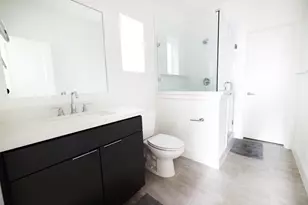 1141 W 17th St, Houston, TX 77008 - Photo 15
