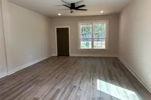 127 Sharon Ln, Livingston, TX 77351 - Photo 15