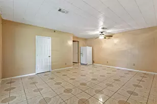 2817 Lancaster Ln, Pasadena, TX 77506 - Photo 13
