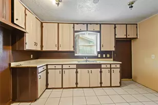 2817 Lancaster Ln, Pasadena, TX 77506 - Photo 11