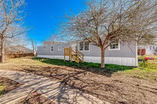 13253 Enchanted Ct, Willis, TX 77318 - Photo 3