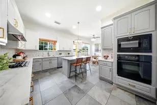 14519 Basalt Ln, Houston, TX 77077 - Photo 9