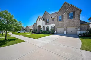 2722 Cypress Woods Ln, Manvel, TX 77578 - Photo 3