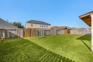 5911 Rosemary Circle, Baytown, TX 77521 - Photo 41