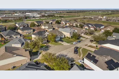 5911 Rosemary Circle, Baytown, TX 77521 - Photo 47