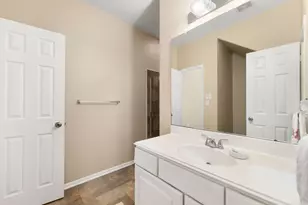 5911 Rosemary Circle, Baytown, TX 77521 - Photo 21