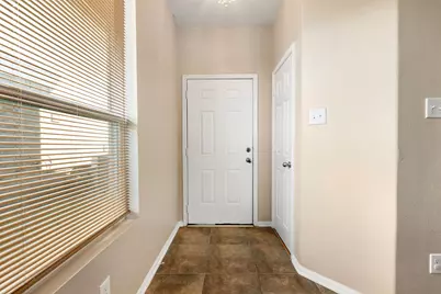 5911 Rosemary Circle, Baytown, TX 77521 - Photo 5