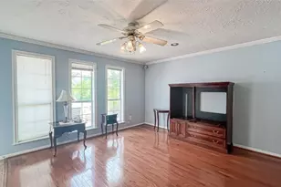 9206 Hendon Ln, Houston, TX 77036 - Photo 5