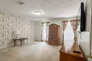 9206 Hendon Ln, Houston, TX 77036 - Photo 11