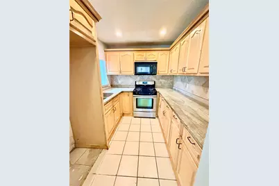 7402 Alegria Drive, Houston, TX 77083 - Photo 15