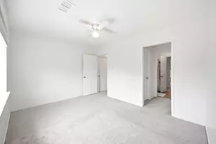 2216 Fairwater Park Dr, League City, TX 77573 - Photo 31