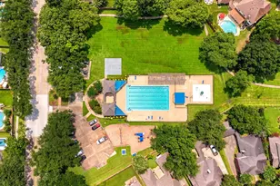 2216 Fairwater Park Dr, League City, TX 77573 - Photo 45