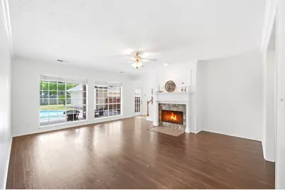 2216 Fairwater Park Drive, League City, TX 77573 - Photo 7