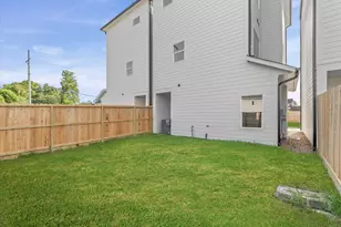 1102 Mansfield St, Houston, TX 77091 - Photo 27