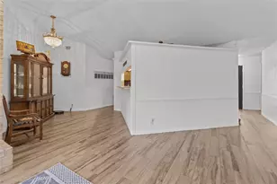 9 Colony Square, Angleton, TX 77515 - Photo 11