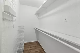 9 Colony Square, Angleton, TX 77515 - Photo 19