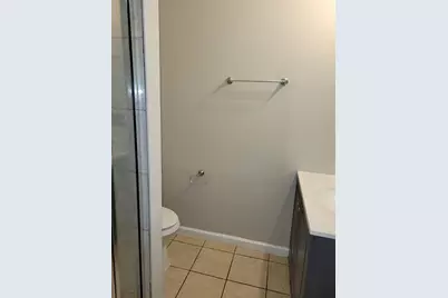 8320 Madera Road #B, Houston, TX 77078 - Photo 5