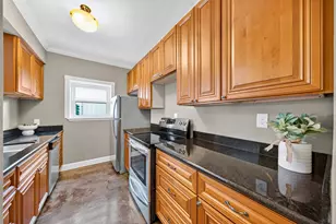 404 Wilcrest Dr, Houston, TX 77042 - Photo 15