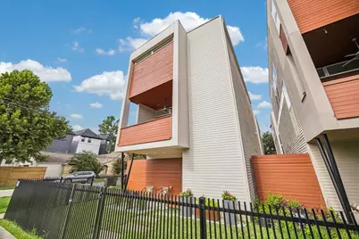 1703 Beall Street, Houston, TX 77008 - Photo 3