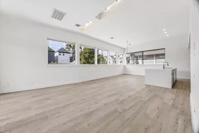 1703 Beall Street, Houston, TX 77008 - Photo 5
