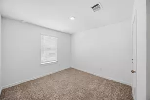 10309 Lancaster Frst Ln, Houston, TX 77051 - Photo 11