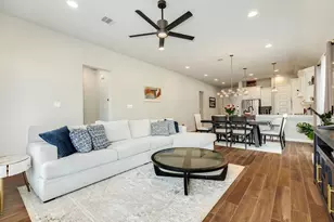 5039 Country Mdws Trl, Iowa Colony, TX 77583 - Photo 15