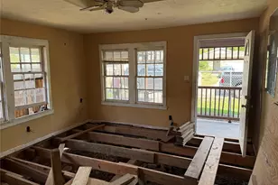 7952 Cinderella St, Houston, TX 77028 - Photo 3