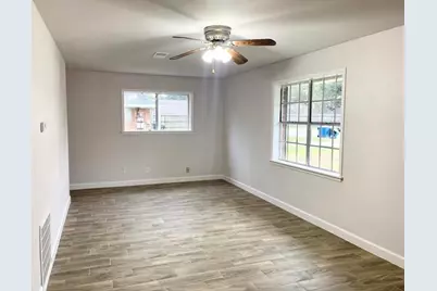 2403 Leaman Avenue, Rosenberg, TX 77471 - Photo 3