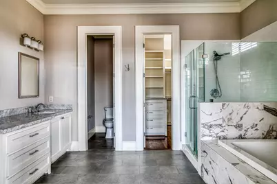 5711 Winsome Lane, Houston, TX 77057 - Photo 17