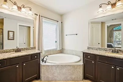 1611 Tonkawa Trail, Katy, TX 77493 - Photo 11