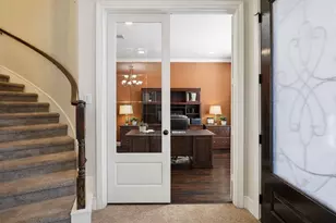 1611 Tonkawa Trl, Katy, TX 77493 - Photo 5