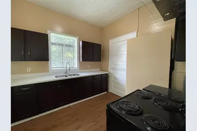 3828 Avenue M 1/2, Galveston, TX 77550 - Photo 13