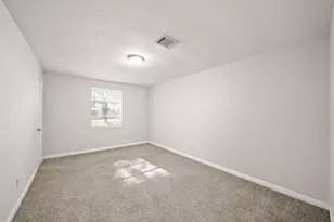 4319 Tiffany Dr, Houston, TX 77045 - Photo 5