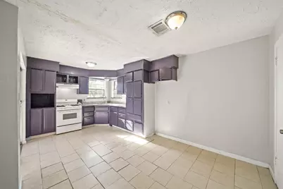 4319 Tiffany Drive, Houston, TX 77045 - Photo 3