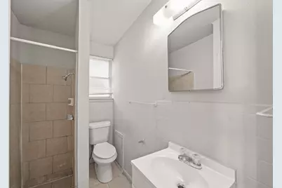 4319 Tiffany Drive, Houston, TX 77045 - Photo 9