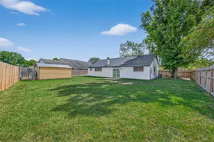 6822 Dusty Dawn Dr, Houston, TX 77086 - Photo 35