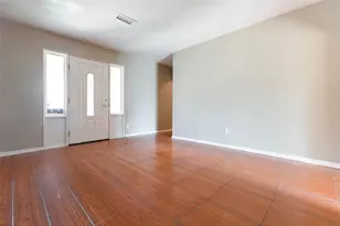 3719 Heatherbrook Dr, Houston, TX 77045 - Photo 13