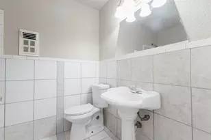3719 Heatherbrook Dr, Houston, TX 77045 - Photo 15