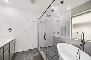 1600 Portia Ln, Conroe, TX 77301 - Photo 11