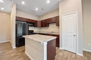 7937 Richland Dr, Houston, TX 77028 - Photo 9