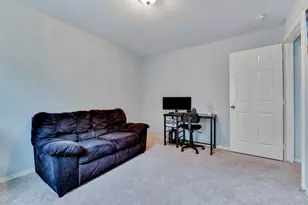 8018 Grow Ln, Houston, TX 77040 - Photo 17