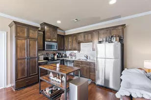 4032 Golden Eagle Dr, Bryan, TX 77808 - Photo 11