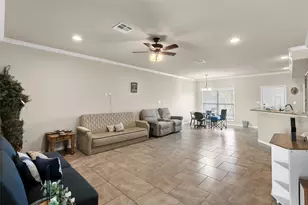 4032 Golden Eagle Dr, Bryan, TX 77808 - Photo 3