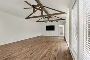 12031 Wedgehill Ln, Houston, TX 77077 - Photo 5