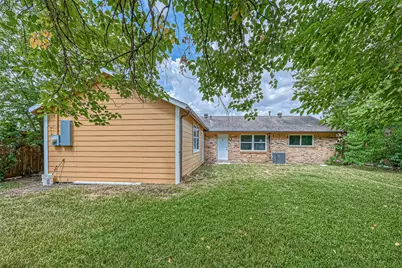 5606 Elm Springs Drive, Houston, TX 77048 - Photo 21