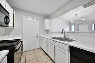 3012 La Estancia Ln, Houston, TX 77093 - Photo 15