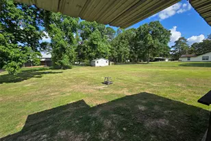 200 Manuel Rd, Shepherd, TX 77371 - Photo 11