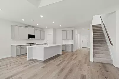 17002 Hazelnut Drive, Conroe, TX 77302 - Photo 5