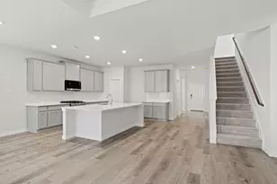 17002 Hazelnut Dr, Conroe, TX 77302 - Photo 5