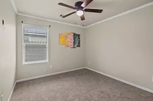301 Turquoise Trade Dr, La Marque, TX 77568 - Photo 17